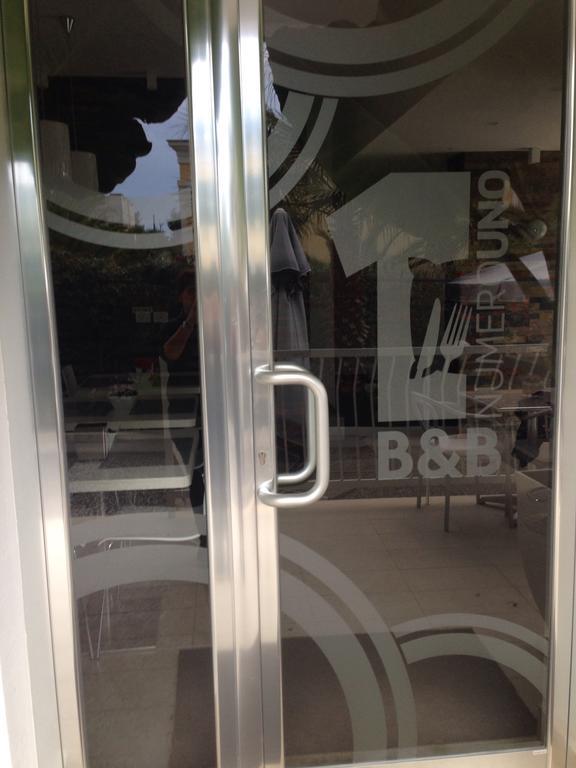 B&B Numero Uno 比谢列 外观 照片